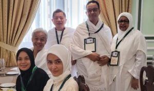 Dua bacapres bertemu di Mekah